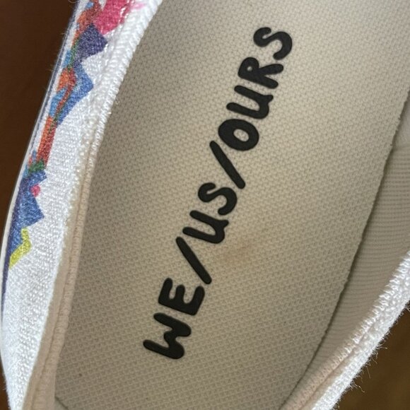 Converse Chuck Taylor All Star CTAS Ox Low Pride White/Multi/Rainbow Men's 11 Wm - Picture 11 of 13